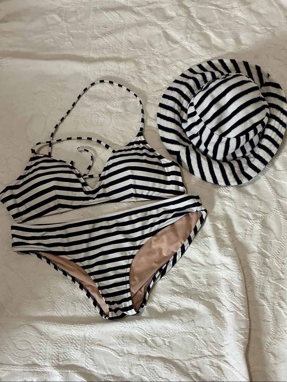 Black and White Striped Bikini Set with Matching Hat